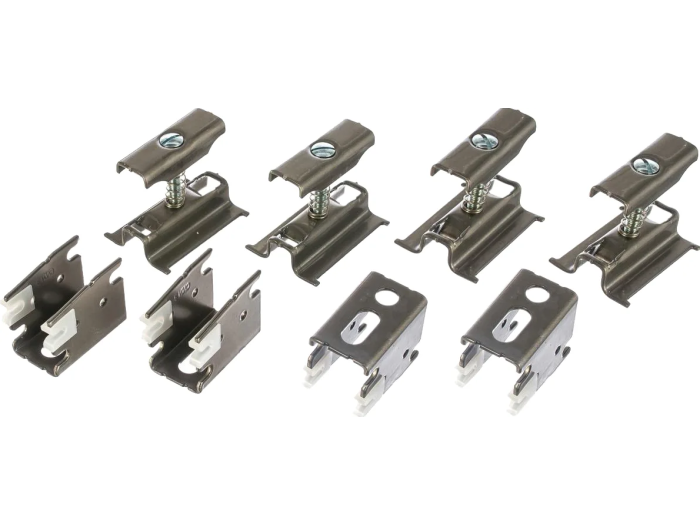 На изображении товар Монтажный комплект для радиатора Zehnder 4xCVD1+BH, прозрачный лак TL 0325 от официального представителя в Москве