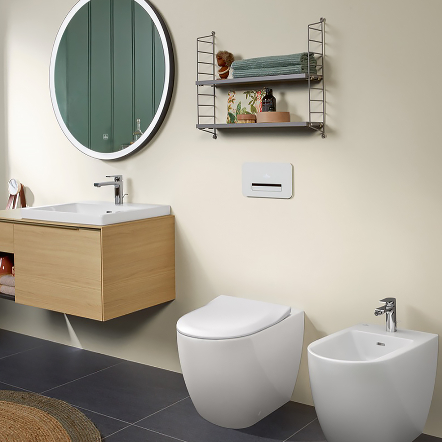 Сиденье Villeroy&Boch Subway 2.0, с крышкой для унитаза Slimseat, с функцией QuickRelease и SoftClosing, крепления из нерж. стали, цвет Альп. белый - изображение 4
