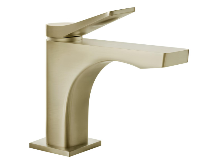 На изображении товар Смеситель для раковины Gessi Rilievo, вылет 131 мм, без донного клапана, цвет Brass Brushed PVD от официального представителя в Москве