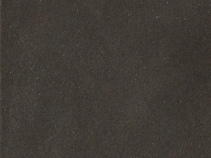 На изображении товар Mutina Керамическая плитка Time Etna Black Smooth 3,9x3,9 от официального представителя в Москве