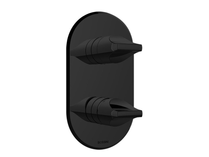 На изображении товар Термостат встраиваемый Bossini Apice  на 2-5 выходов, внешняя часть, заказывается отдельно арт.арт.Z00125, цвет чёрный матовый от официального представителя в Москве