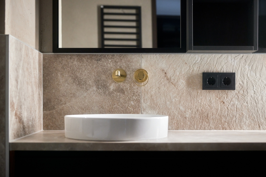 Смеситель для раковины Gessi Anello, настенный, с коротким изливом, без донного клапана, встраиваемый, внешняя часть, цвет Warm Bronze Brushed PVD - изображение 1
