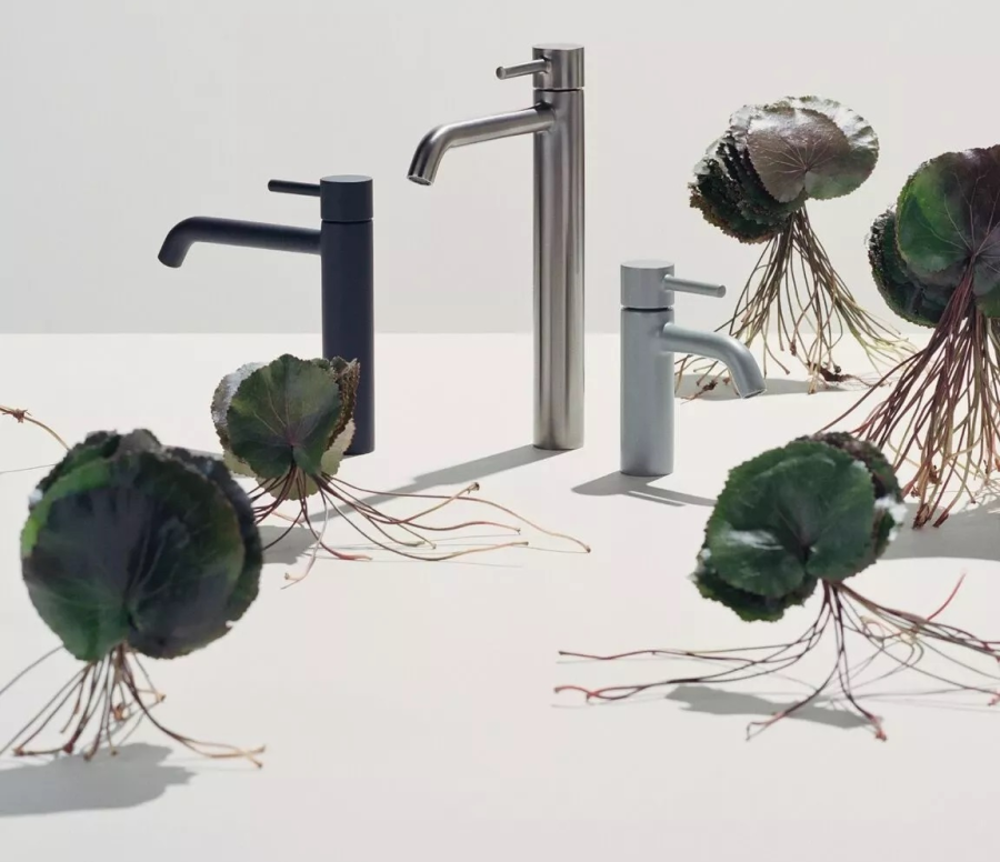 Cмеситель для раковины Zucchetti Pan S, однорычажный, на 1 отверстие, удлинённый излив, аэратор, без донного клапана, гибкие шланги, цвет Pearl Cipria - изображение 2