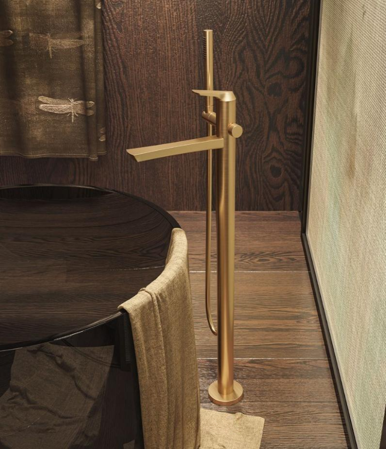 Cмеситель для ванны Gessi Ventaglio, h1069 мм, напольный, с переключателем и ручным душем, внешняя часть, цвет Warm Bronze Brushed PVD - изображение 1