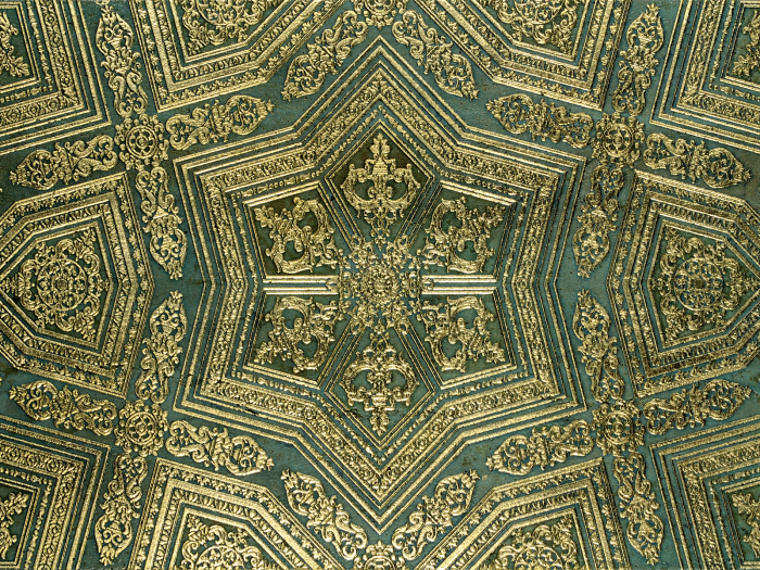 На изображении товар Akros Venezia Камень Axioma Anigma TS Travertino Classico Gold 30,5x52,8x1 от официального представителя в Москве