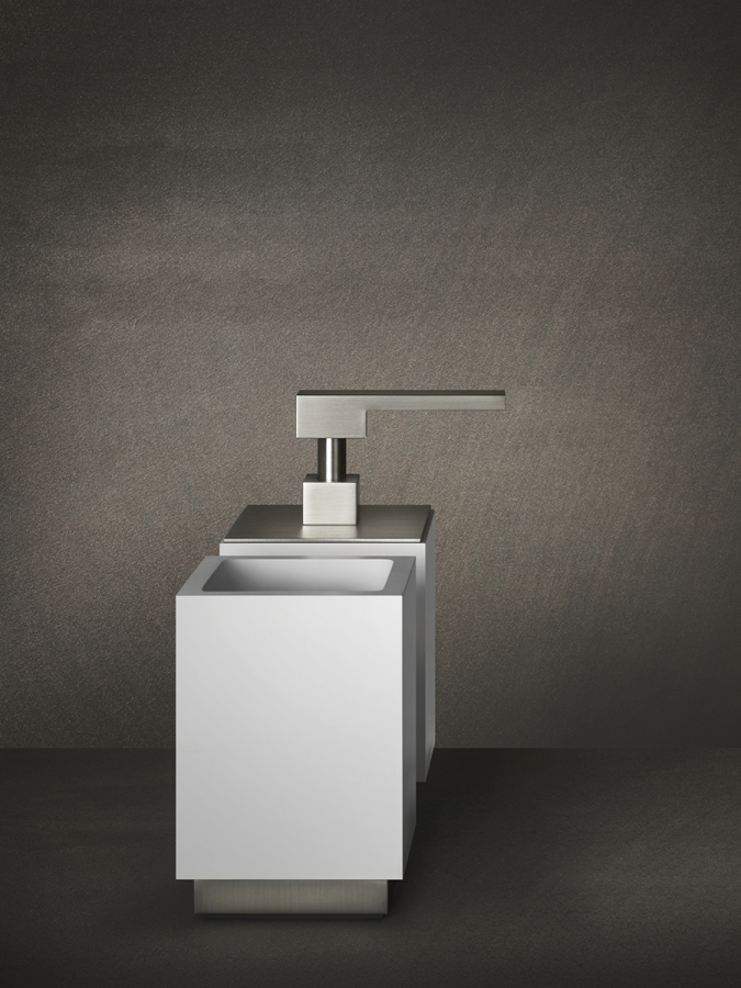 Дозатор для жидкого мыла Gessi Rettangolo, настольный, цвет White/Warm Bronze Brushed PVD - изображение 5