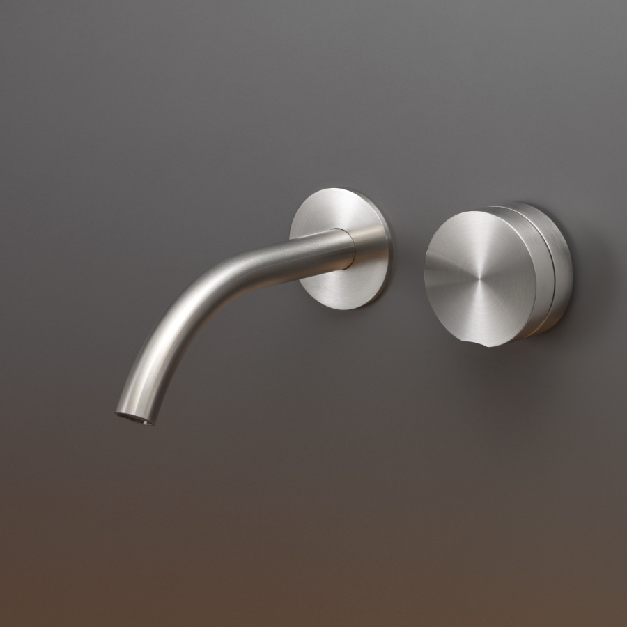 Смеситель для раковины CEA Design Giotto Plus, настенный, на 2 отверстия, излив L. 170 мм, внешняя часть, цвет сатинированная нержавеющая сталь - изображение 1