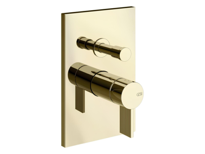 На изображении товар Смеситель для ванны/душа Gessi Inverso, настенный, на 2 выхода, с переключателем ванна/душ, внешняя часть, Н-220 мм, цвет Brass PVD от официального представителя в Москве