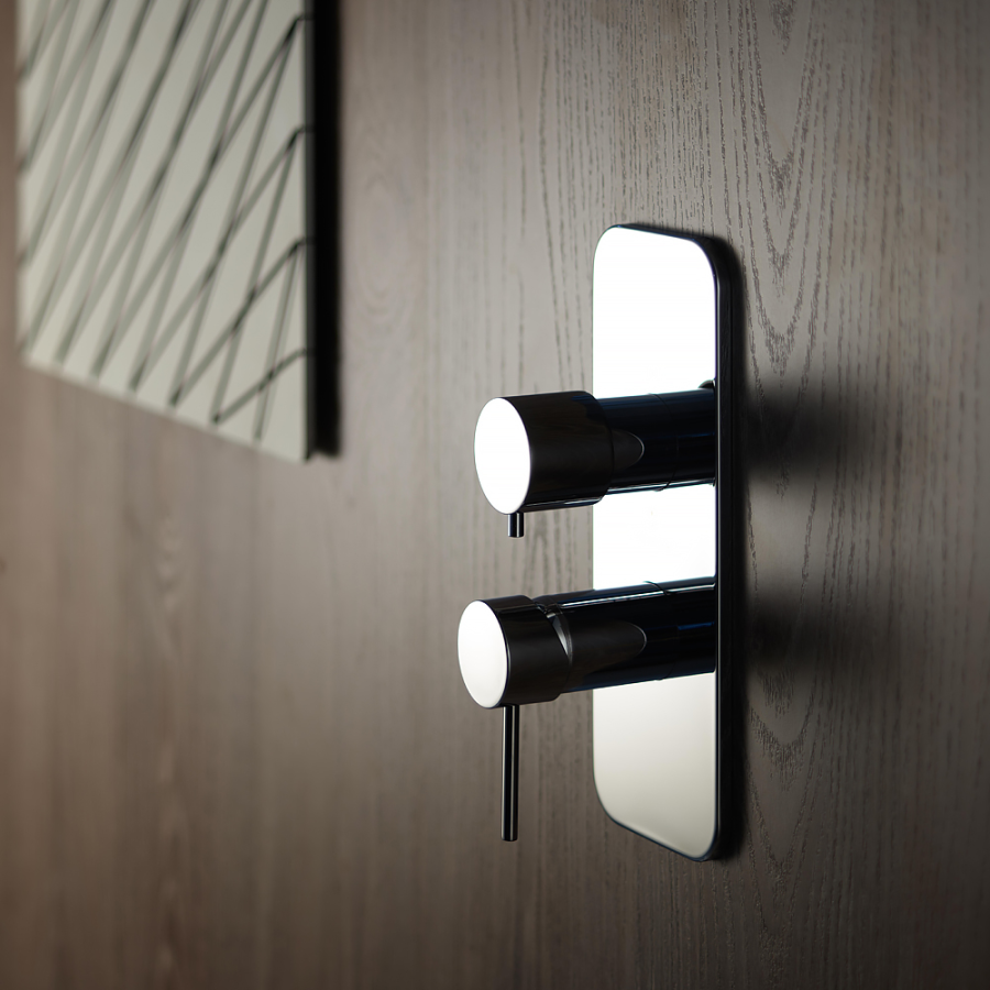 Смеситель встраиваемый Carlo Frattini Spillo Up  с переключателем на 2/3 источника, внешняя часть, цвет чёрный хром брашированный - изображение 2