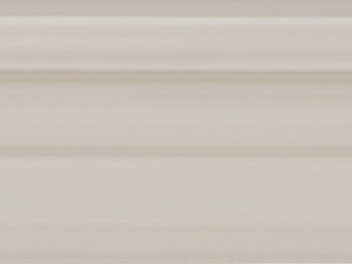 На изображении товар CERAMICHE GRAZIA Бордюр NEW CLASSIC TORO 5,5X26 TORTORA от официального представителя в Москве