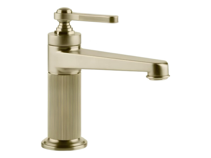 На изображении товар Смеситель для раковины Gessi Venti20, однорычажный, с донным клапаном и соединительными шлангами, L-180 мм, цвет Brushed Brass PVD от официального представителя в Москве