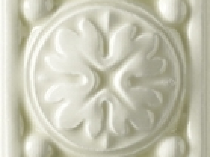 На изображении товар CERAMICHE GRAZIA  Вставка ESSENZE VOLUTA TOZZETTO 6X6 FELCE от официального представителя в Москве