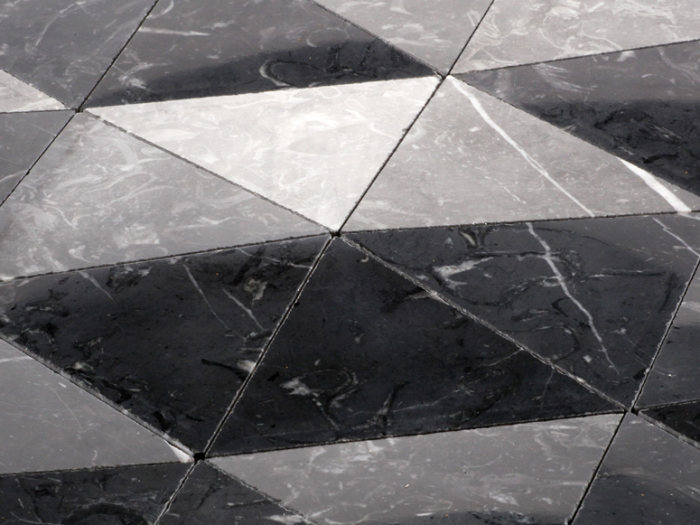 На изображении товар Akros Venezia Камень Dogma Classic Pulsar ND3D Nero Marquinia от официального представителя в Москве