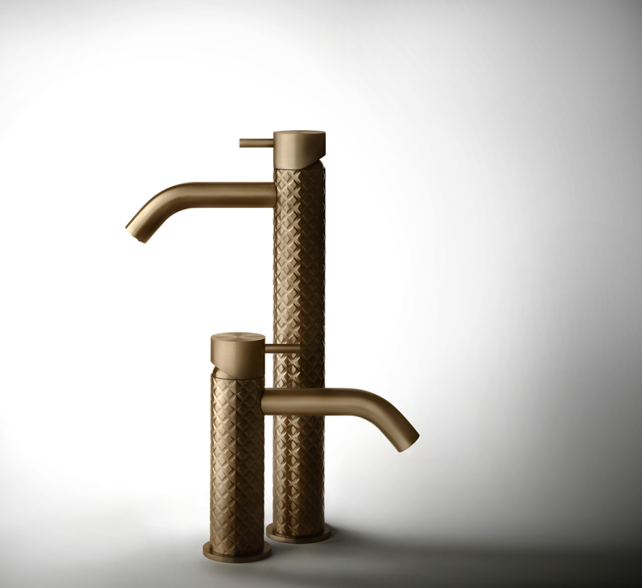 Смеситель для раковины Gessi316, однорычажный, без донного клапан, цвет Warm Bronze Brushed PVD - изображение 1