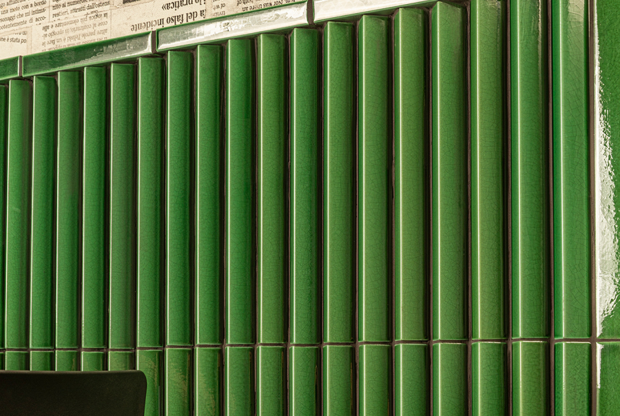 Etruria Керамическая плитка TOWER 3.8X30 Prisma Emerald Green Craquele' Montato Su Rete 20X30 - изображение 3