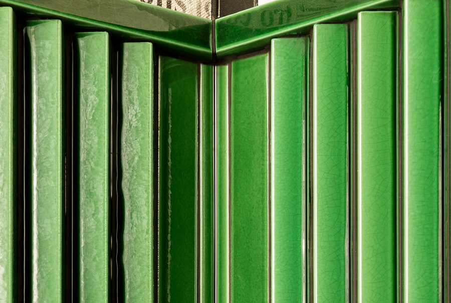 Etruria Керамическая плитка TOWER 3.8X30 Prisma Emerald Green Craquele' Montato Su Rete 20X30 - изображение 4