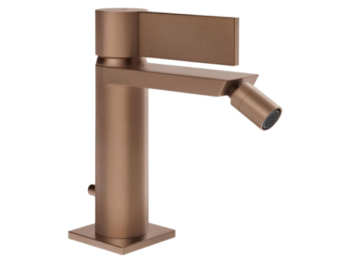 На изображении товар Смеситель для биде Gessi Inverso, однорычажный, с донным клапаном и соединительными шлангами, Н-156 мм, цвет Copper Brushed PVD от официального представителя в Москве