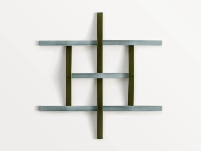 На изображении товар Mutina Керамическая плитка Adagio Grigio + Verde 2,7x30 от официального представителя в Москве