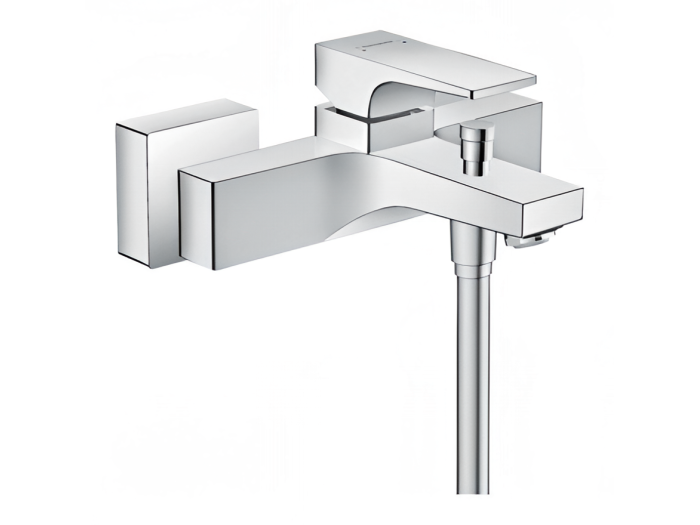 На изображении товар Смеситель для ванны Hansgrohe Metropol, настенный, однорычажный, на 2 отверстия, внешнего монтажа, цвет хром от официального представителя в Москве