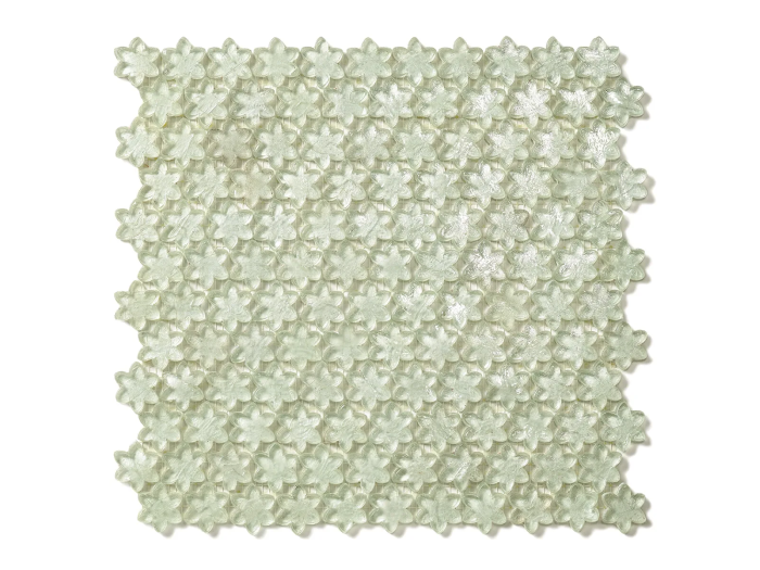 На изображении товар Sicis Смальтовая мозаика Petites Fleurs F17 Anis sheet-size 316x293 mm от официального представителя в Москве