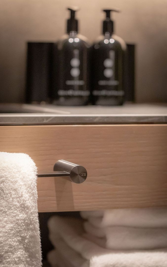 Полотенцедержатель Gessi 316, настенный, L600 мм, цвет Steel Brushed - изображение 2