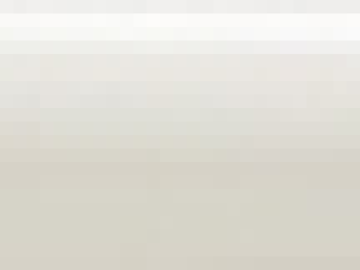 На изображении товар CERAMICHE GRAZIA Бордюр ESSENZE COPRISPIGOLO 1,2X26 ICE от официального представителя в Москве