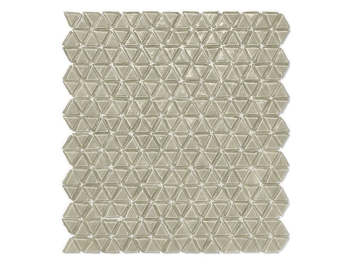 На изображении товар Sicis Смальтовая мозаика Trigono Mosaic Quarzo chips size 19x21 mm sheet-size 284x300 mm от официального представителя в Москве