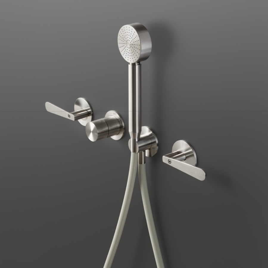 Термостат CEA Design Lutezia, настенный, на 4 отверстия, 2 запорных вентиля, ручной душ Ø 70 мм, шланг в цвете Black, внешняя часть, цвет Black Diamond сатинированный - изображение 1