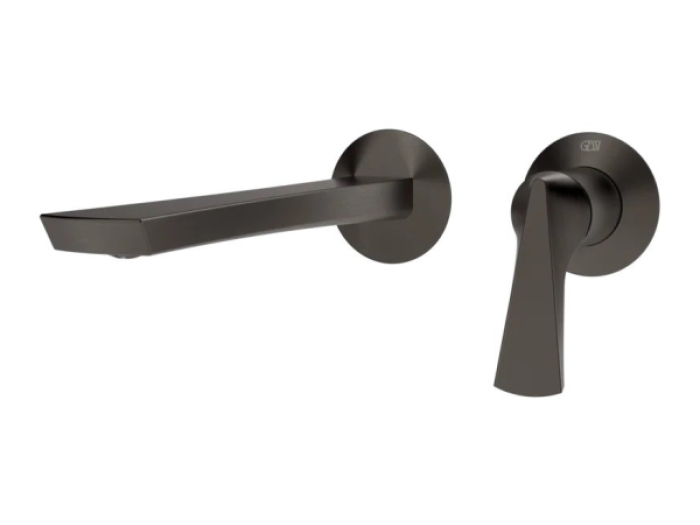 На изображении товар Смеситель для раковины Gessi Ventaglio, настенный, однорычажный, на 2 отверстия, излив 210 мм, встраиваемый, внешняя часть, цвет Black Metal Brushed от официального представителя в Москве