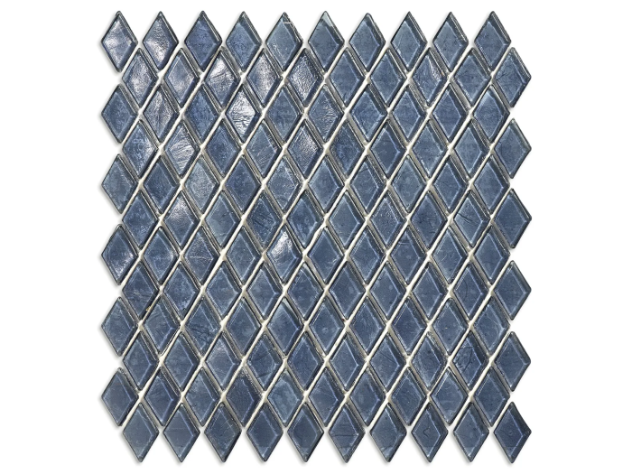 На изображении товар Sicis Стеклянная мозаика Diamond ITEM 02 Tavernier chips size 23х40 mm sheet size 259x266 mm от официального представителя в Москве