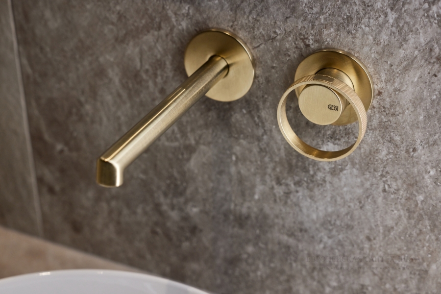 Излив для ванны Gessi Anello, настенный, 206хh65 мм, цвет Brass PVD