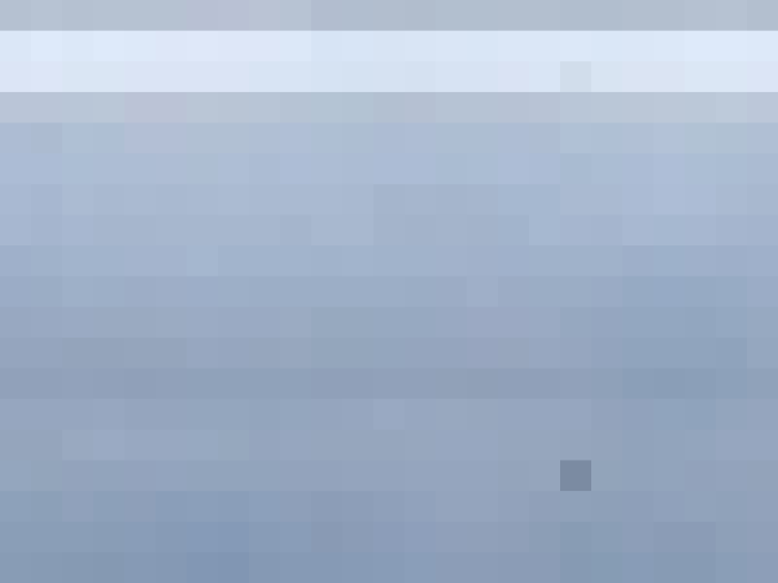 На изображении товар CERAMICHE GRAZIA Бордюр ESSENZE COPRISPIGOLO 1,2X26 GENZIANA от официального представителя в Москве