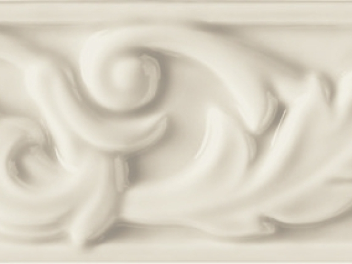 На изображении товар CERAMICHE GRAZIA  Бордюр NEW CLASSIC FESTONE 6X26 BEACH от официального представителя в Москве