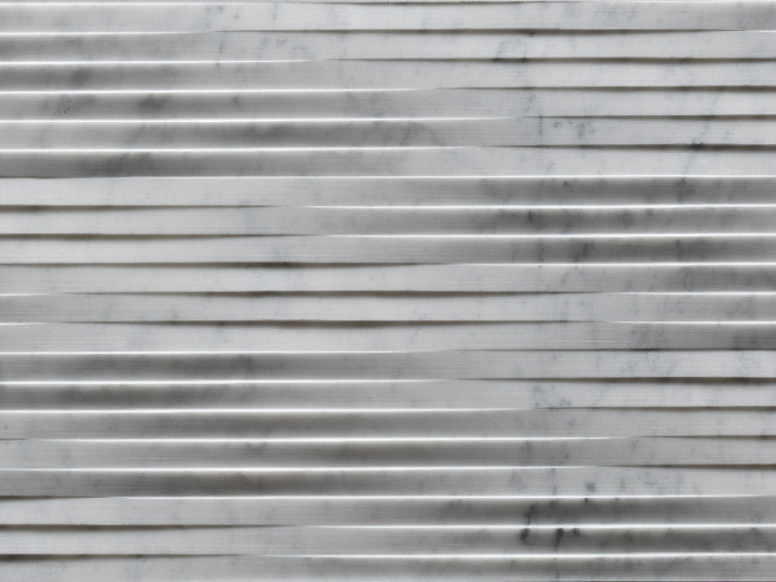 На изображении товар Lithos design Камень Marble Wall Coverings Pietre Incise Linear Risma 80x40x2 от официального представителя в Москве