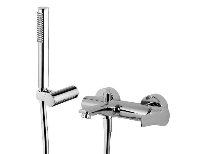 На изображении товар Cмеситель для ванны Carlo Frattini Mast с душевым гарнитуром, цвет хром от официального представителя в Москве