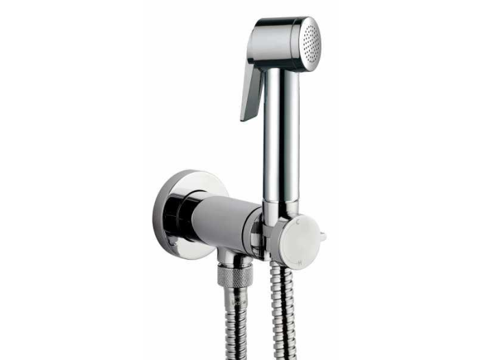 На изображении товар Гигиенический комплект Bossini Paloma Flat Mixer Set, с прогрессивным смесителем, цвет хром от официального представителя в Москве