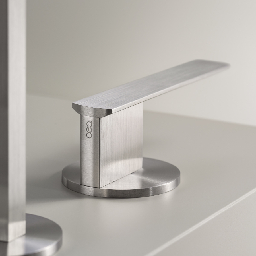 Смеситель для раковины CEA Design Ayla, двухрычажный, аэратор, цвет нержавеющая сталь - изображение 2