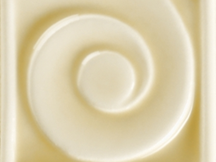 На изображении товар CERAMICHE GRAZIA  Вставка ESSENZE ONDA TOZZETTO 5,5X5,5 MAGNOLIA CRAQUELE от официального представителя в Москве