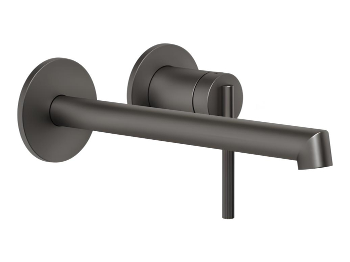 На изображении товар Смеситель для раковины Gessi Ingranaggio, длинный излив, встраиваемый, цвет Black Metal Brushed PVD от официального представителя в Москве