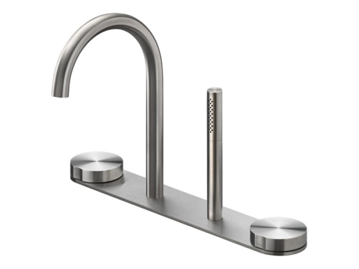 На изображении товар Смеситель на борт ванны Cea Design Giotto, комплект из 2-х прогрессивных смесителей с изливом и ручным душем Ø 18 мм на планке, цвет Black Diamond сатинированный от официального представителя в Москве