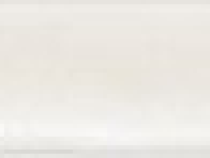 На изображении товар CERAMICHE GRAZIA Бордюр SHADES OF ART COPRISPIGOLO 1,2X26 SHA ALABASTER от официального представителя в Москве