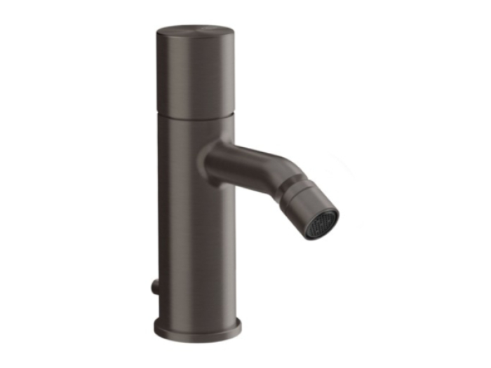 На изображении товар Смеситель для биде Gessi Habito, с донным клапаном и соединительными шлангами, цвет Black Metal Brushed PVD от официального представителя в Москве