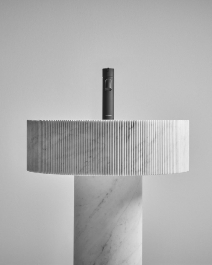 Раковина Antonio Lupi Filorigo, напольная, Ø470хH850 мм, со светодиодной подсветкой, мрамор Bianco Carrara - изображение 5