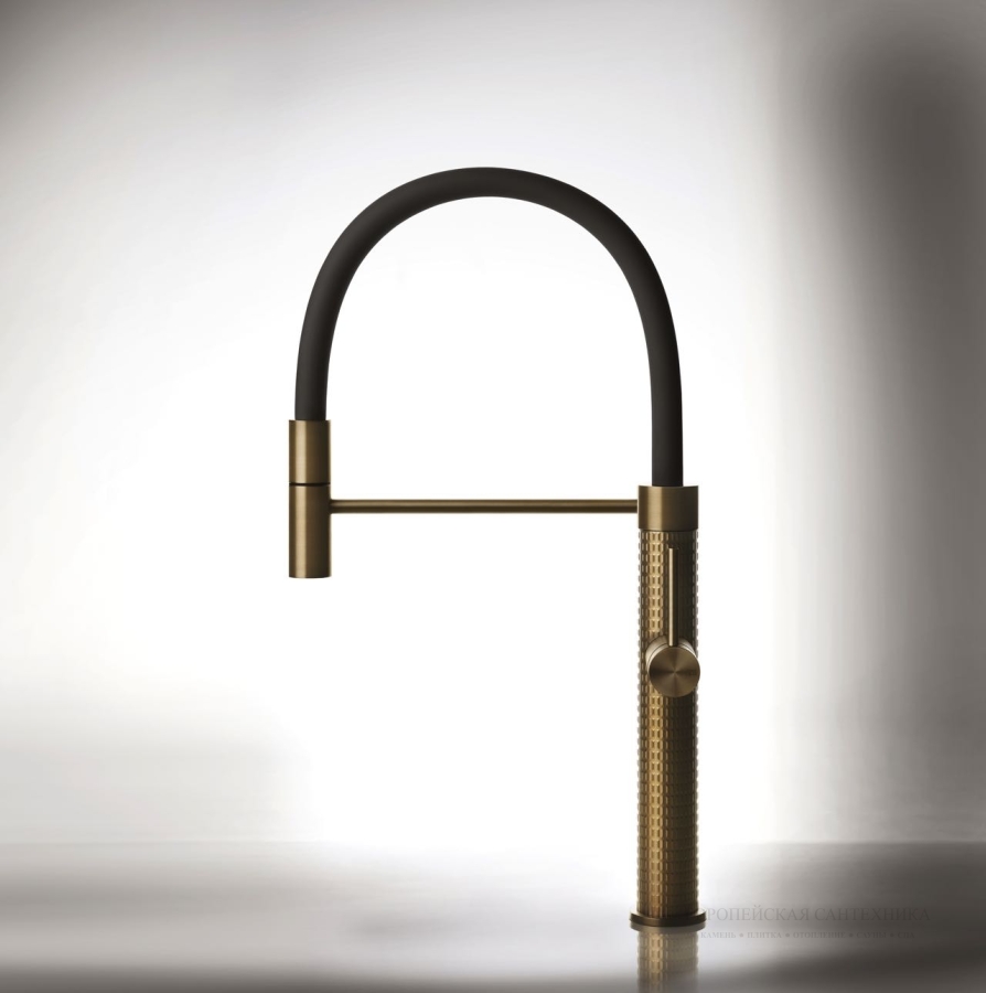 Cмеситель для кухни Gessi 316, полупрофессиональный, поворотный, с выдвижным душем, h480х269 мм, цвет Warm Bronze Brushed - изображение 1