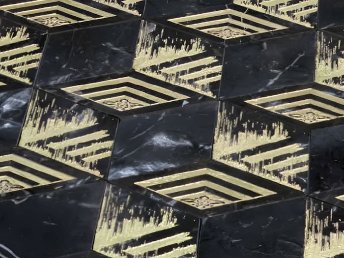 На изображении товар Akros Venezia Камень Dogma Classic Qubho T3D Nero Marquinia Gold от официального представителя в Москве