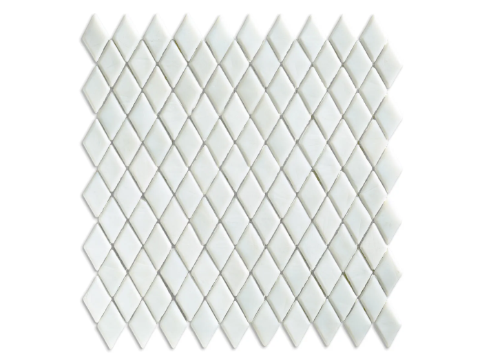 На изображении товар Sicis Стеклянная мозаика Diamond ITEM 02 Zirconio Sat chips size 23х40 mm sheet size 259x266 mm от официального представителя в Москве