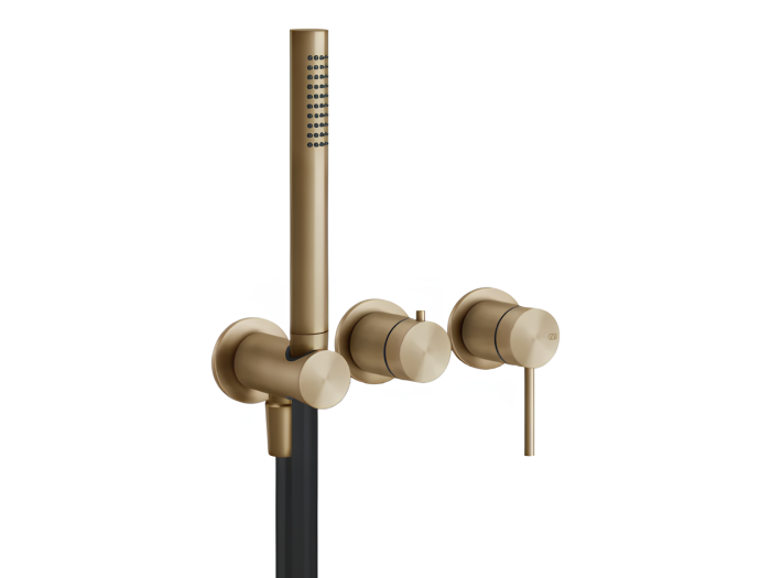На изображении товар Cмеситель Gessi316, встраиваемый, с держателем душевой лейки, подводом воды, на 2 выхода с переключателем, внешние части, цвет Warm Bronze Brushed PVD от официального представителя в Москве