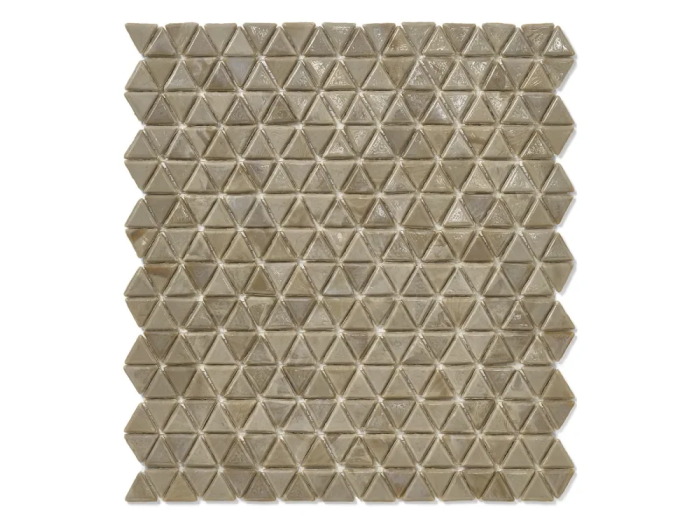 На изображении товар Sicis Смальтовая мозаика Trigono Mosaic Canapa chips size 19x21 mm sheet-size 284x300 mm от официального представителя в Москве