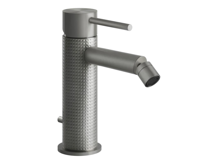 На изображении товар Смеситель для биде Gessi316, однорычажный, с донным клапаном, соединительными шлангами, цвет Steel Brushed от официального представителя в Москве