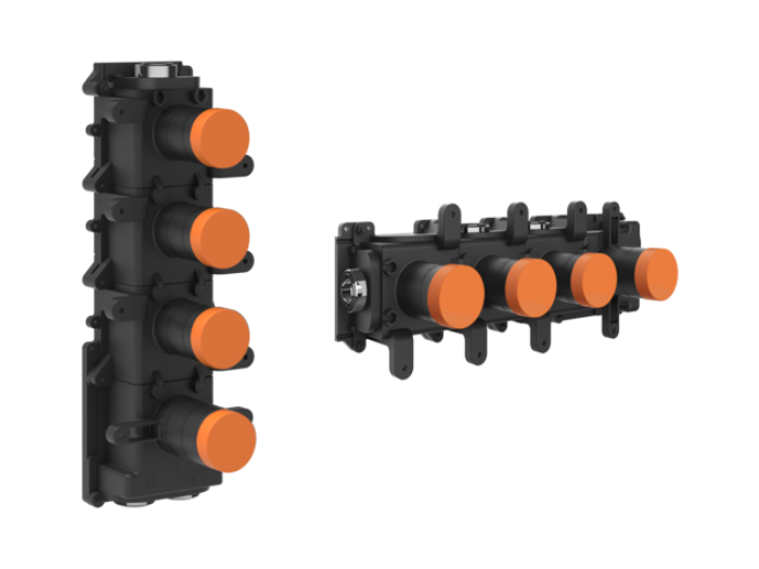 На изображении товар Скрытая часть Gessi для встраиваемого термостата на 3 независимых выхода, цвет хром от официального представителя в Москве